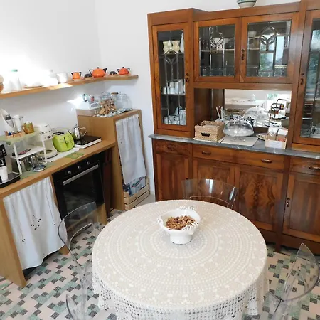 Mandorleolio Bed & Breakfast