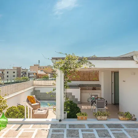 Mandorleolio 4* بولينيانو آ ماري