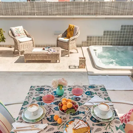 Mandorleolio 4* ポリニャーノ・ア・マーレ