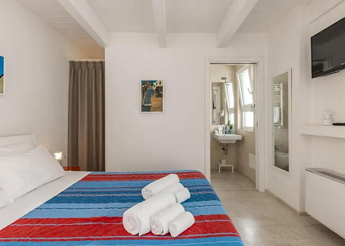 לינה וארוחת בוקר Mandorleolio