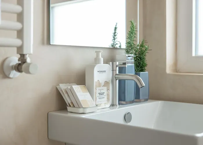 Mandorleolio 4* פולינאנו א מארה