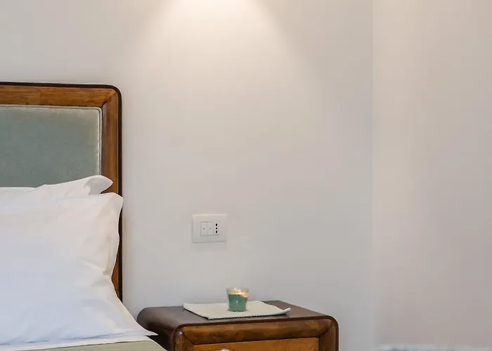 Mandorleolio 폴리나노 아마레